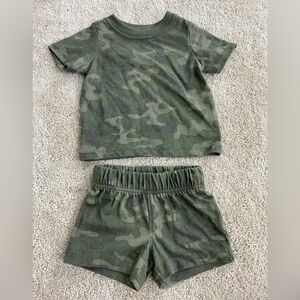 Garanimals T-Shirt & Short Outfit